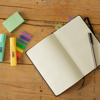 Notebook page wallpaper