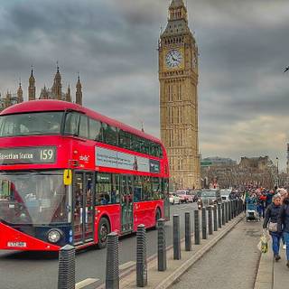 London 2023 wallpaper