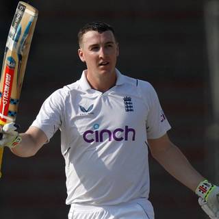 Harry Brook wallpaper