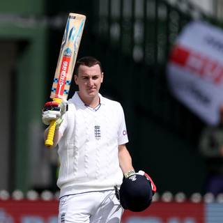 Harry Brook wallpaper