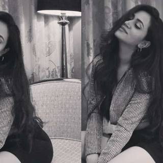 Panchayat web series wallpaper