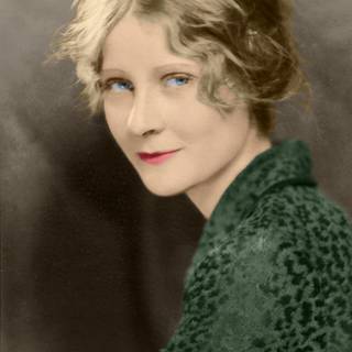 Peg Entwistle wallpaper