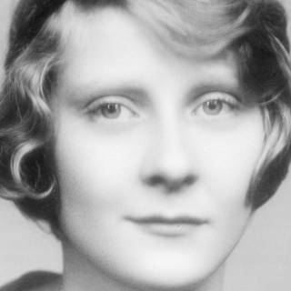 Peg Entwistle wallpaper