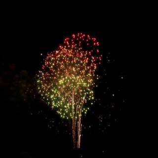 Firework crackle wallpaper