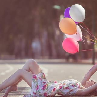 Spring balloon wallpaper