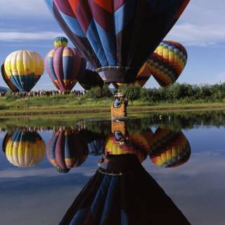 Spring balloon wallpaper