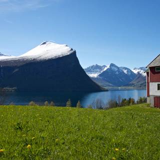 Norway springtime wallpaper