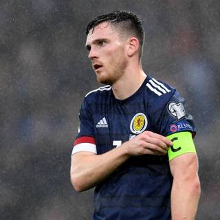 Andrew Robertson 2023 wallpaper