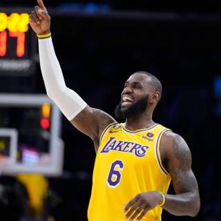 Lebron Lakers 2023 wallpaper