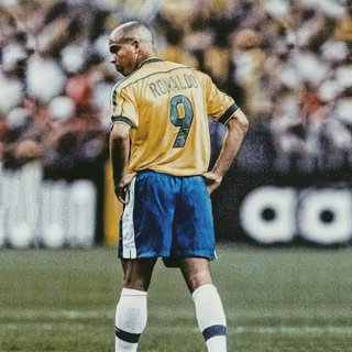 Ronaldo Brazil aesthetic wallpaper