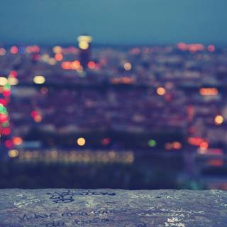 Blurry city wallpaper