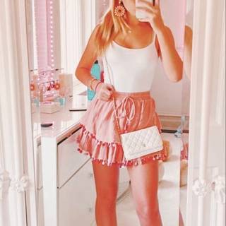 Preppy outfit wallpaper