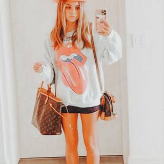 Preppy outfit wallpaper