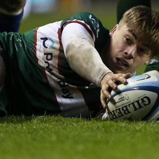 Ollie Hassell Collins wallpaper