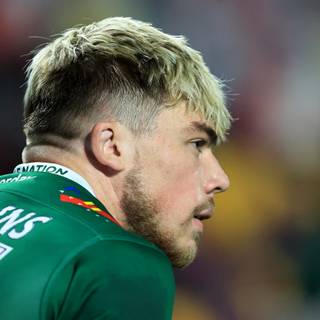 Ollie Hassell Collins wallpaper