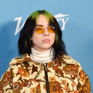 Baggy clothes wallpaper