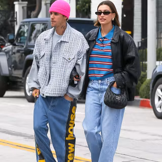 Baggy clothes wallpaper