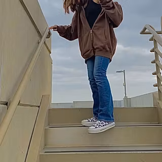 Baggy clothes wallpaper