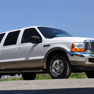 Ford Excursion wallpaper