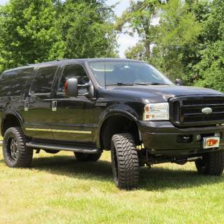 Ford Excursion wallpaper