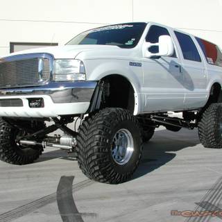 Ford Excursion wallpaper