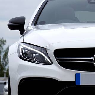 Mercedes-Benz C 200 iPhone wallpaper