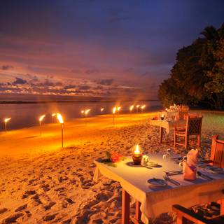 Maldives night wallpaper