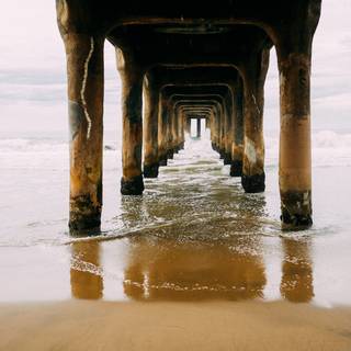 Beach pier wallpaper