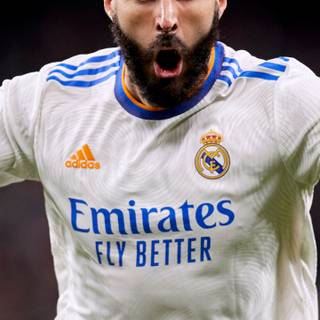 Benzema 2023 mobile wallpaper