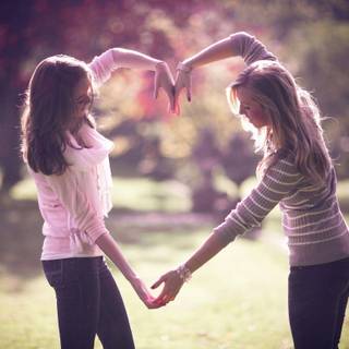 BFF hearts wallpaper