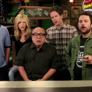 It's Always Sunny in Philadelphia wallpaper