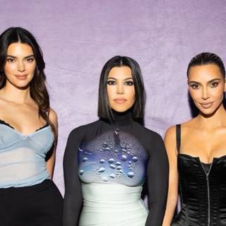Kardashian family 2023 wallpaper