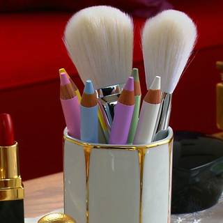 Makeup brush wallpaper