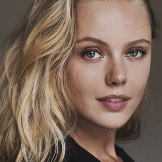 Frida Gustavsson wallpaper