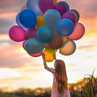 HD balloon girl wallpaper