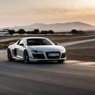 2023 Audi R8 Coupe V10 GT RWD wallpaper