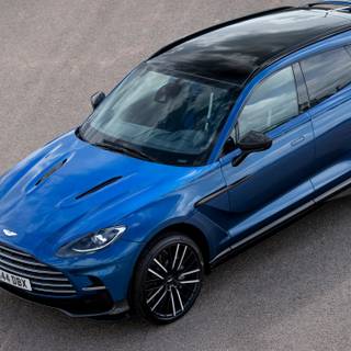 2023 Aston Martin DBX707 wallpaper