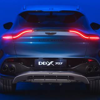 2023 Aston Martin DBX707 wallpaper