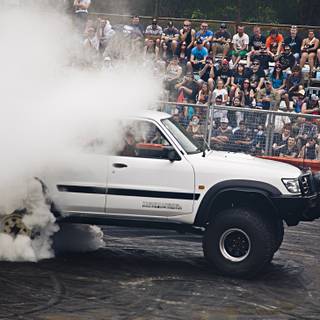 Truck burnout wallpaper