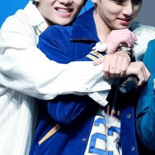 Taekook phone wallpaper