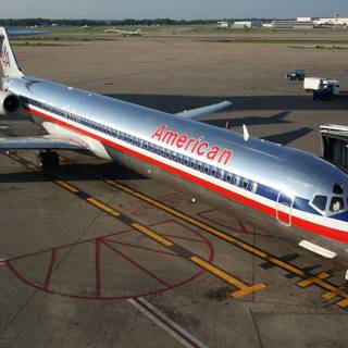 McDonnell Douglas MD-80 wallpaper