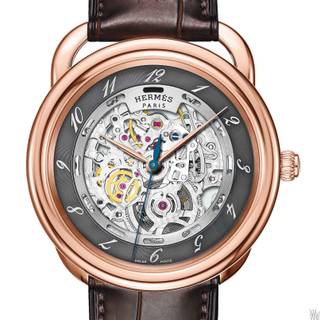 Skeleton watch wallpaper