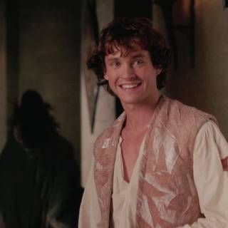 Ella Enchanted wallpaper