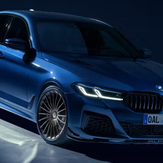 BMW 530i wallpaper