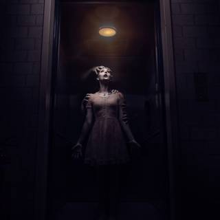 Scary woman wallpaper
