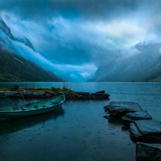 Rainy mountains wallpaper