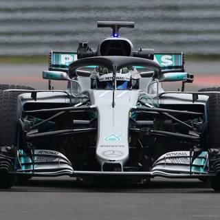 Mercedes F1 desktop wallpaper