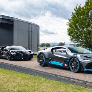 Bugatti Divo 2023 wallpaper