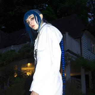 Ashnikko iPhone wallpaper