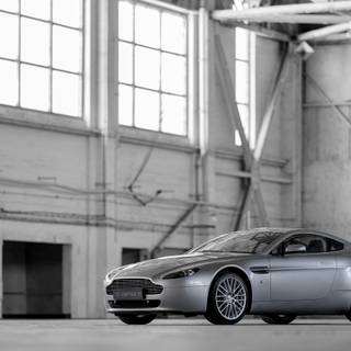 Aston Martin V12 Vantage wallpaper